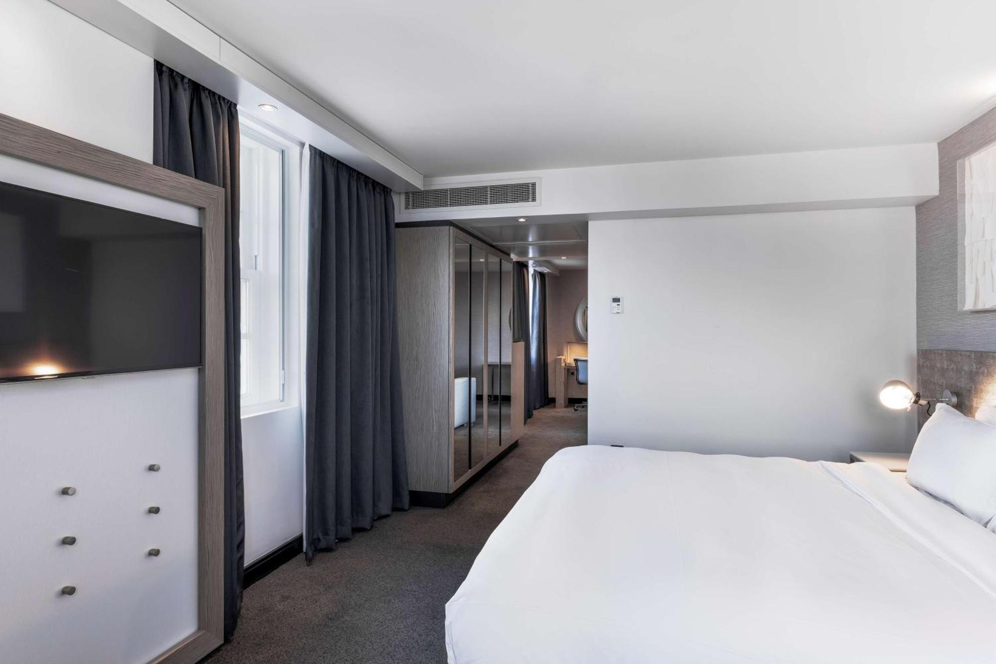 Radisson Blu Hotel, Centre 4* Édimbourg
