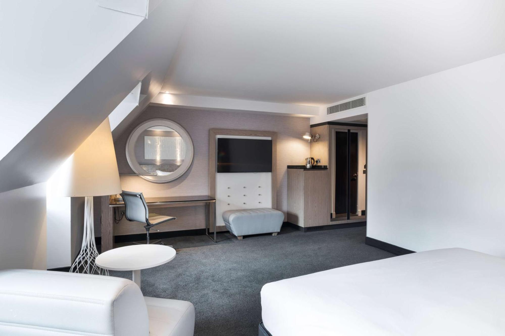 Radisson Blu Hotel, Centre 4* Édimbourg